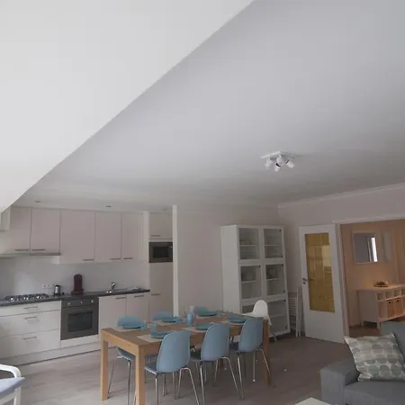 Appartement Duinenblik 3 *