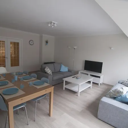 Apartment Duinenblik 3 *